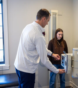 auto injury chiropractors digital x-rays